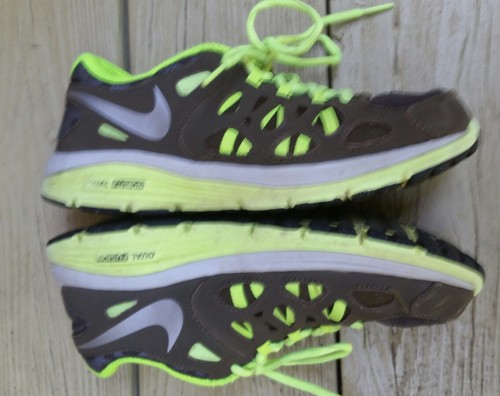 NIKE DUAL FUSION RUN 5.5 GRIS JOVEN VERDE - Imagen 6 de 10