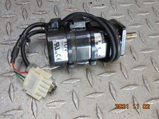 OMRON R88M-W10030H AC SERVO MOTOR 100W 200V 3000 RPM *FREE SHIPPING*