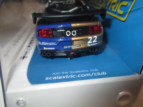 Scalextric 1:32 C4403 Ford Mustang GT4 Canadian GT 2021 Multimatic Motorsport - Bild 3 von 3