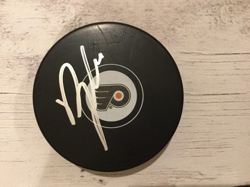 Brayden Schenn Signed Philadelphia Flyers Hockey Puck Autographed BAS COA a - Bild 3 von 4