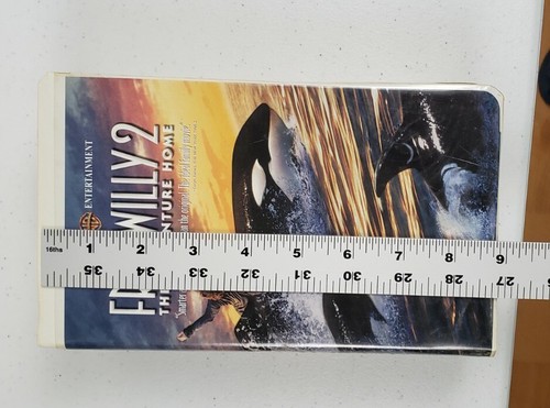 Free Willy & Free Willy 2 The Adventure Home VHS Tape 2-Pack - Picture 10 of 10