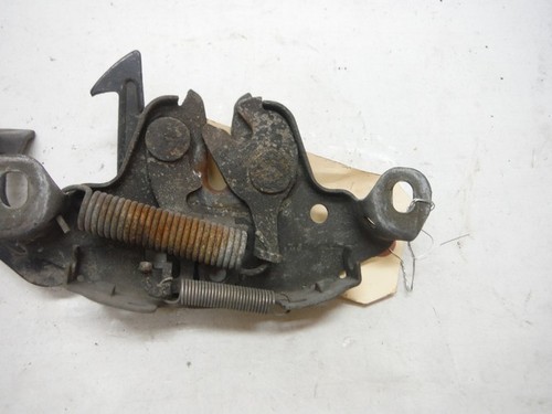 2002 NISSAN XTERRA M/T HOOD LATCH ACTUATOR OEM 2001 2002 2003 2004 - Picture 6 of 9