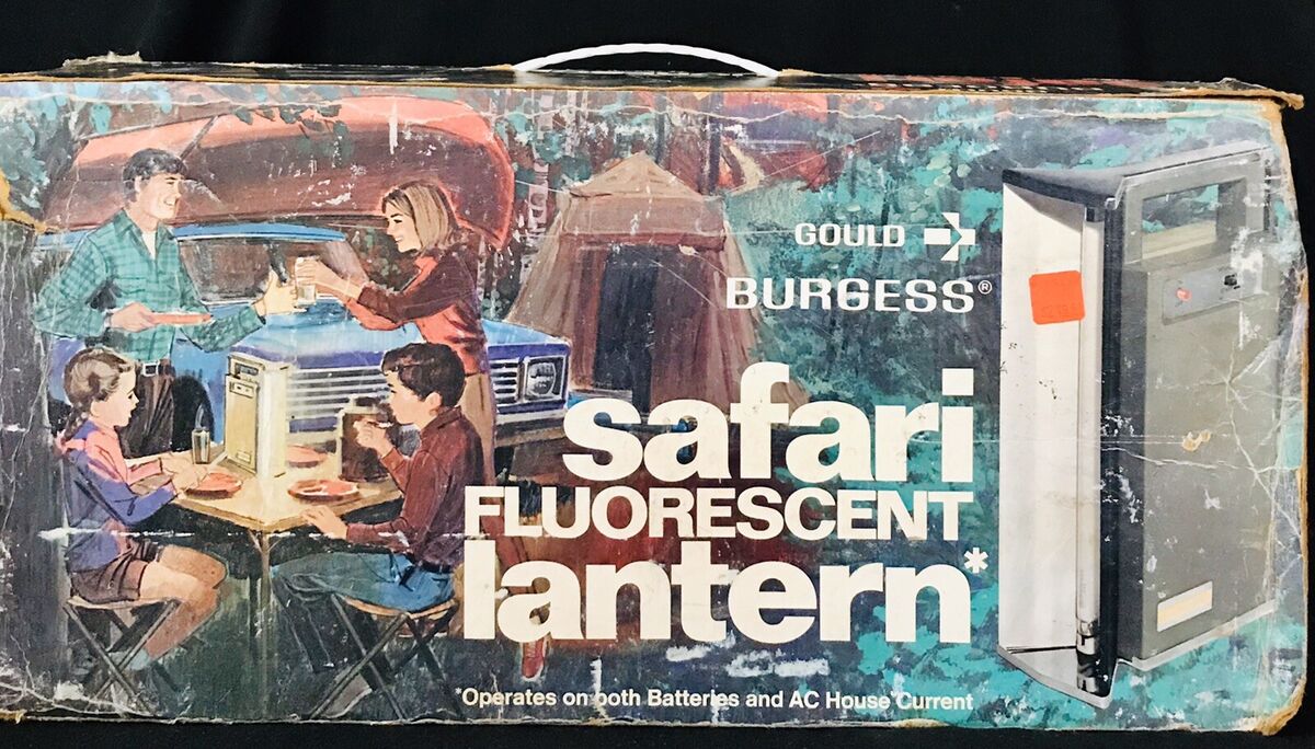 VINTAGE GOULD BURGESS SAFARI LITE FLUORESCENT LANTERN MODEL