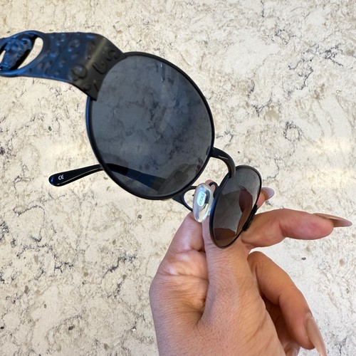 Occhiali da sole Versace vintage usati S50 metallo nero anni 90 - Foto 10 di 11