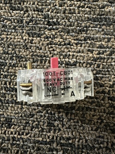 100T-CB01 Red Heavy Duty N.C. Contact Block 600V AC Max - Picture 3 of 5
