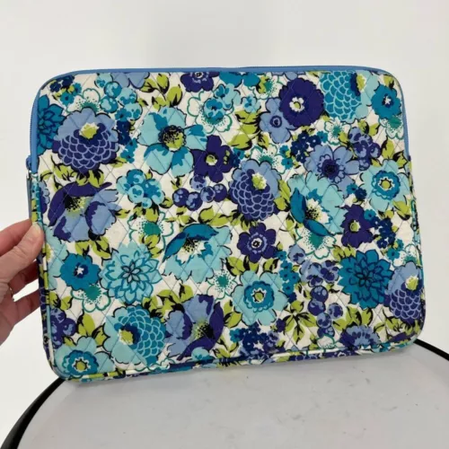 VERA BRADLEY RETIRED BLUEBERRY BLOOMS LAPTOP PADDED BAG