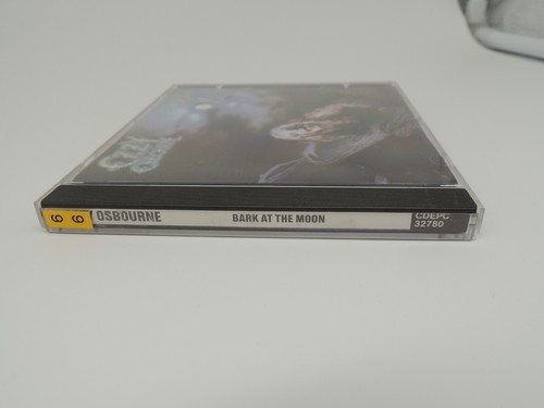 CD Ozzy Osbourne Bark At The Moon Epic | NM - 第 4/4 張圖片