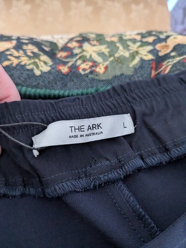 The Ark Scarlett Wide Leg Pants Navy, size L/AU16 BNWT RRP $299 - Picture 4 of 6
