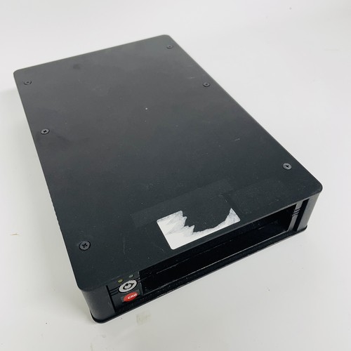 CRU RTX111-3Q 0TB US Desktop Storage Enclosure Data Security Backup (No Drive) - Picture 4 of 14