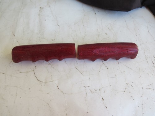 SCHWINN HANDLEBAR GRIPS  CRUISER  STINGRAY KRATE VINTAGE RED SPARKLE METAL FLAKE - Picture 1 of 8