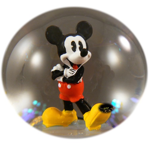 Disney Snowglobe - Mickey Mouse - Autobús rojo de Londres - Snow Globe - Nuevo en caja - Imagen 3 de 5