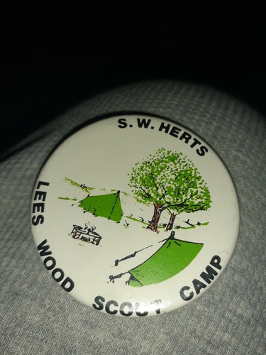 Lees Wood Scout Camp Vintage Badge  - Foto 1 di 3