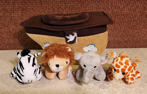 Ebba Aurora Noah's Ark Plush Baby Play Set W/ Lion, Zebra, Elephant, Giraffe - Picture 2 of 7