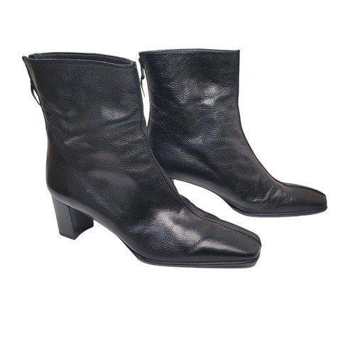 Stuart Weitzman Stiefelette schwarz Leder eckige Zehenpartie Reißverschluss hinten in der Mitte Größe 8M - Bild 6 von 9