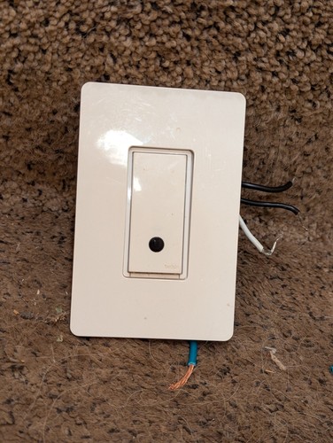 Belkin 7C030 Wemo Smart Light Switch - White Includes Face Plate