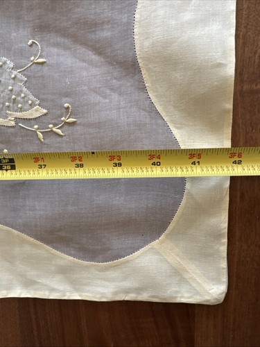 Vintage Yellow Organdy Tablecloth Set 4 Napkins Madeira Portugal Crown Linens - Picture 9 of 21