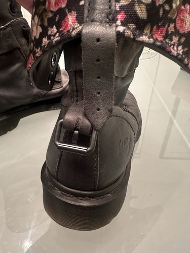 Dr. Martens Triumph 1914 W 12-Eye Dark Green Darkened Mirage Floral US 9 L RARE - Picture 16 of 21