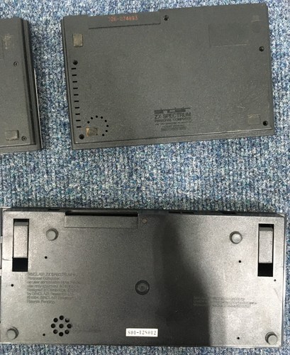 JOB LOT Sinclair ZX Spectrum Parts - boards, cases, key mats & heatsinks - Zdjęcie 4 z 18