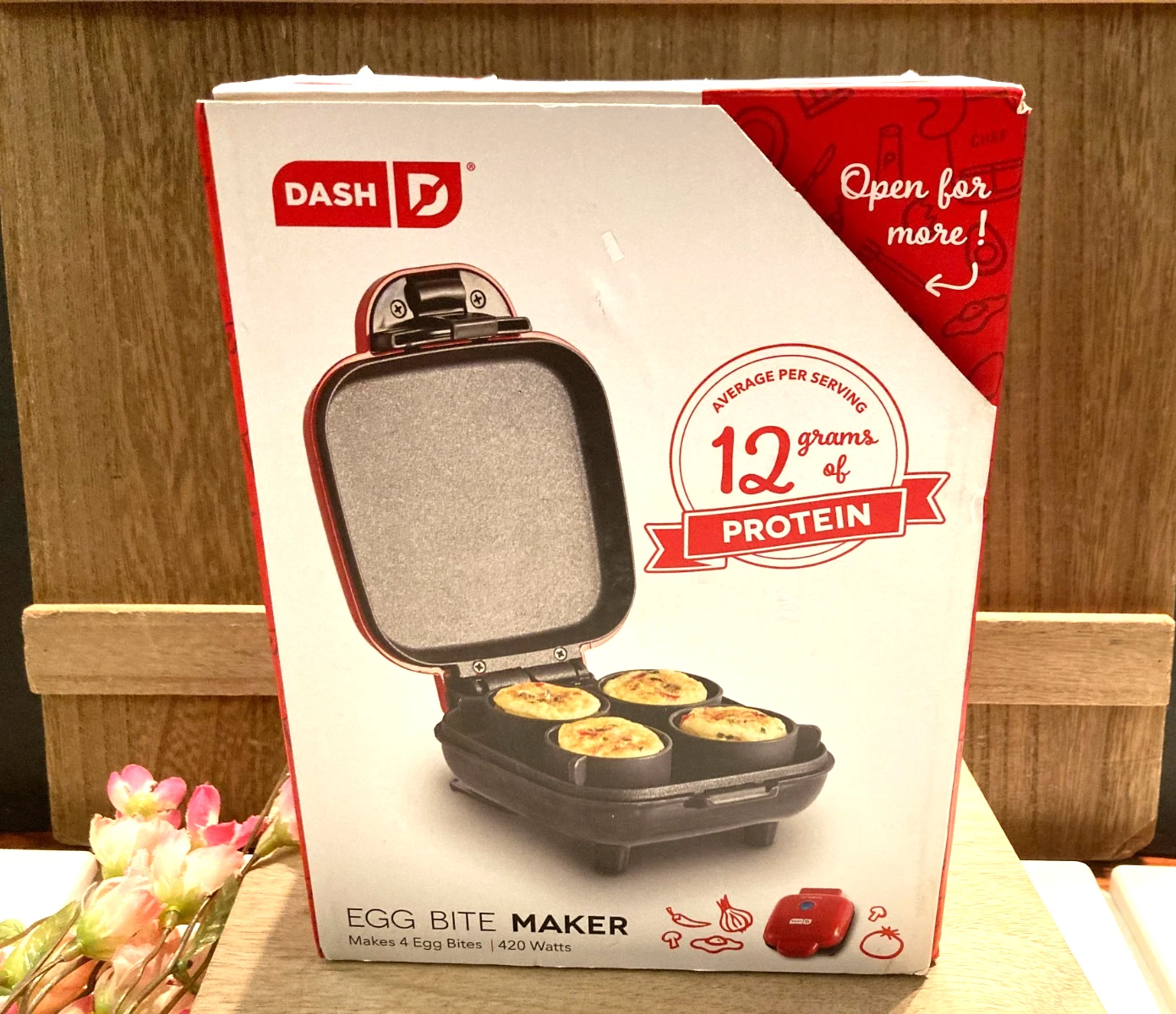DASH EGG BITE , CHEESECAKE, CUSTARD BITE MAKER / COOKER ~ Red , NEW