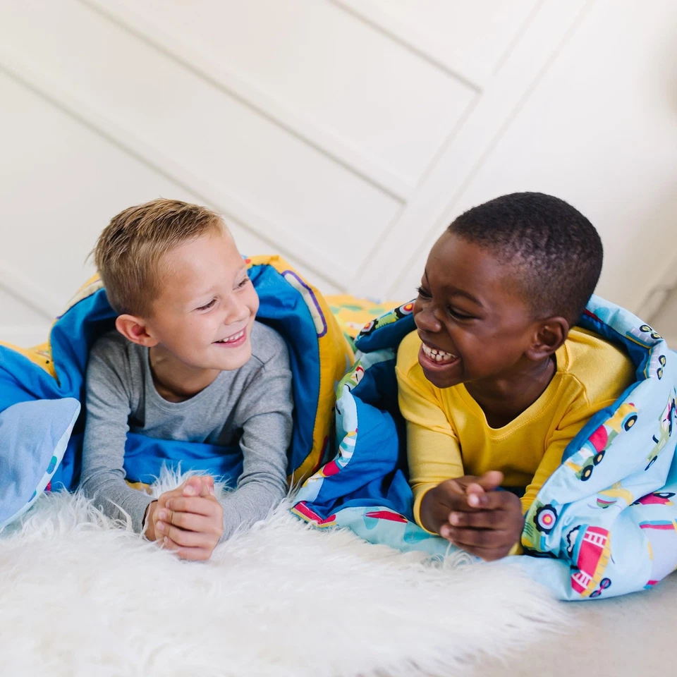 Saco de dormir 30 x 66 pulgadas diseño enrollable para viajes y camping Foto 2 de 4