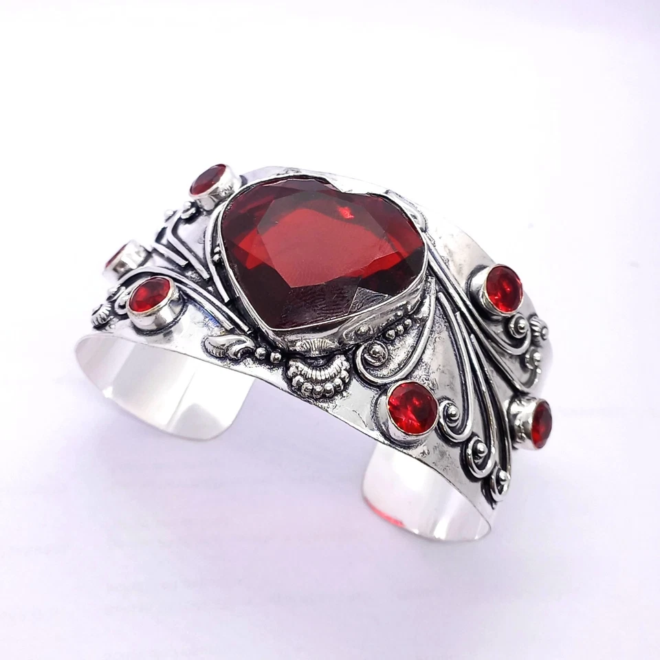 Brazalete brazalete de plata de ley 925 con piedras preciosas granate de Mozambique hecho a mano Foto 3 de 4