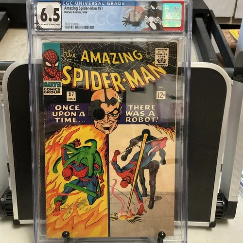 AMAZING SPIDER-MAN   #37  CGC 6.5.  1st Appearance of NORMAN OSBORN   NICE COMIC