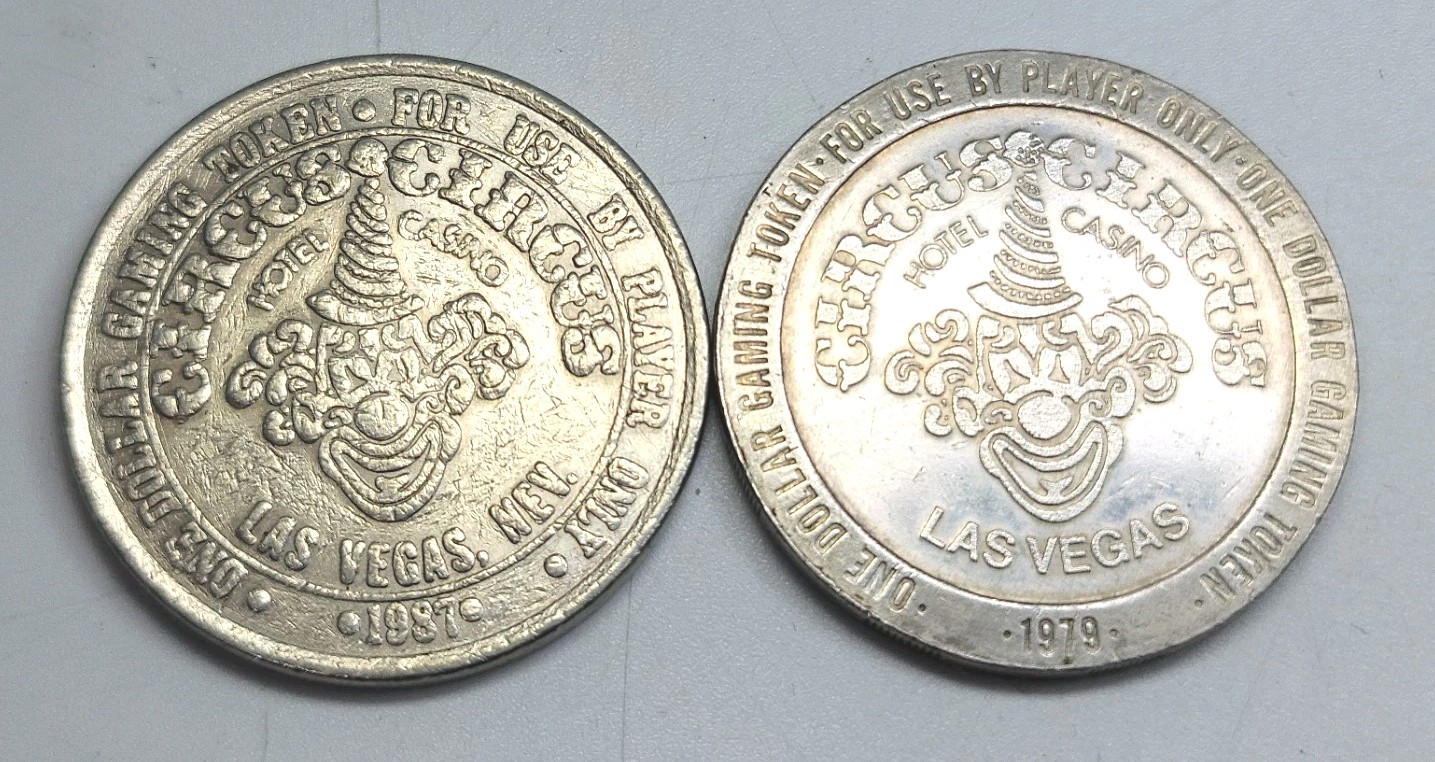 Circus Circus Casino Hotel Las Vegas 1$ Metal Slot Machine Coin Lot X2