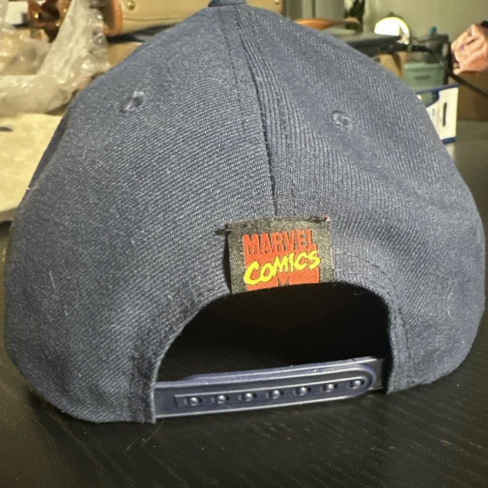 Gorra Marvel Spiderman Snapback Juvenil Azul Cómics Ajustar Héroe Tapas Exclusiva Foto 3 de 4