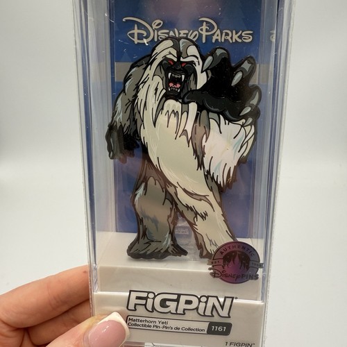 Pin FiGPiN Disney Matterhorn Yeti #1161 Edición Limitada Raro Nuevo - Imagen 4 de 7