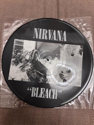 NIRVANA BLEACH LP レコード 51S0FxIIDZL._UF1000,1000_QL80_.jpg