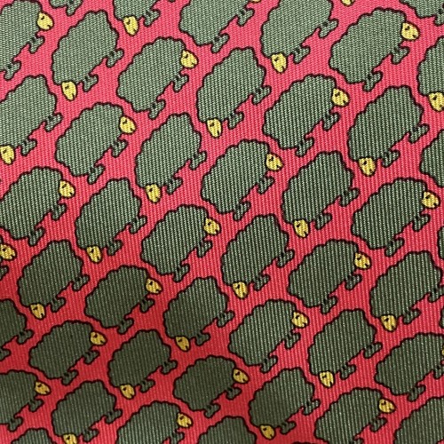 HERMÈS Paris 7367 PA Red Multi Lamb Sheep Print 100% Silk Tie Necktie France - Picture 7 of 15