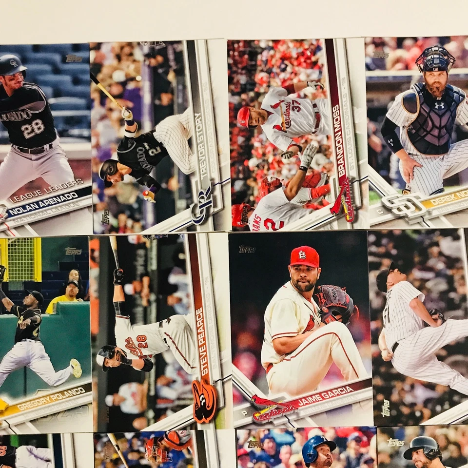 Lote de 29 cartas 2017 Topps Series 1 y 2 con radiocontrol y estrellas CL391 Foto 3 de 4
