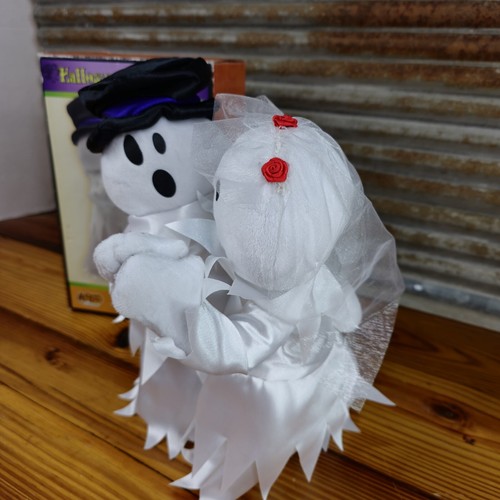 Halloween's A Hoot Animated Musical Dancing Ghost Couple Cracker Barrel RARE - Picture 6 of 16