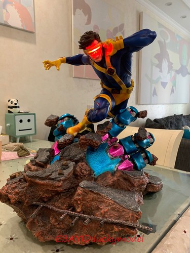 RCB X-Men Cyclops Scott Summers 1/4 Limited Edition Statue In Stock NEW - Picture 2 of 7