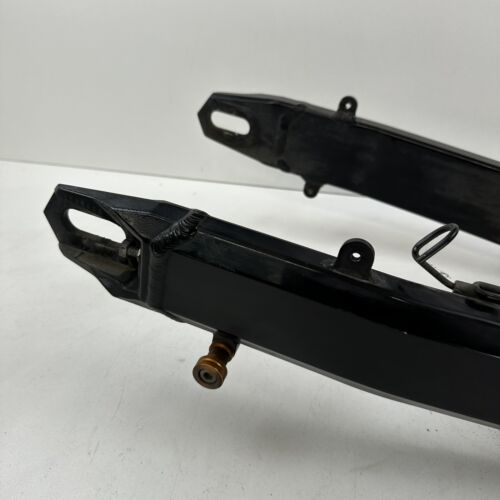 Kawasaki Z900RS Z900 2020 Swingarm swing arm 33001069910 - Picture 6 of 8