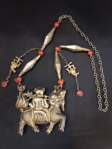 Qing Dynasty Antique Silver Qilin Pendant And Necklace - Picture 2 of 12