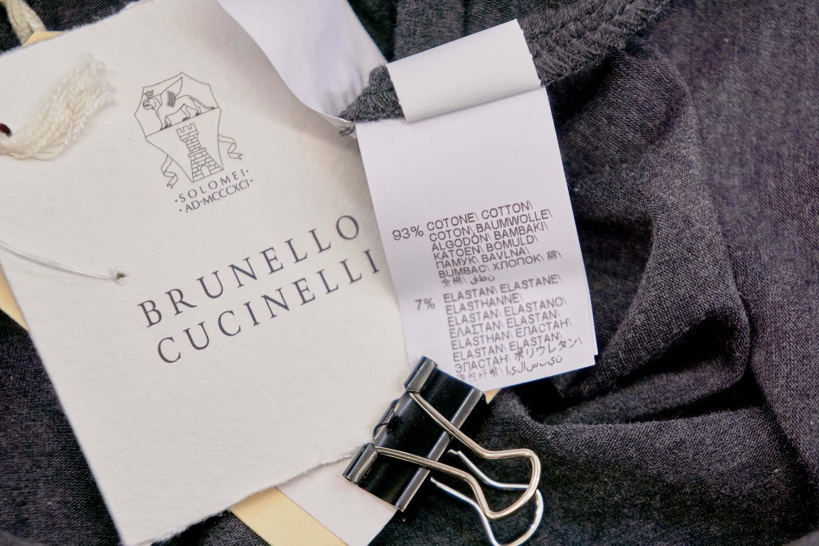 NWT$2995 Brunello Cucinelli 100% Silk Textured Fringed Sequin Top W/ Tank M A176 NWT$2995 Brunello Cucinelli 100% Silk Textured Fringed Sequin Top W/ Tank M A176