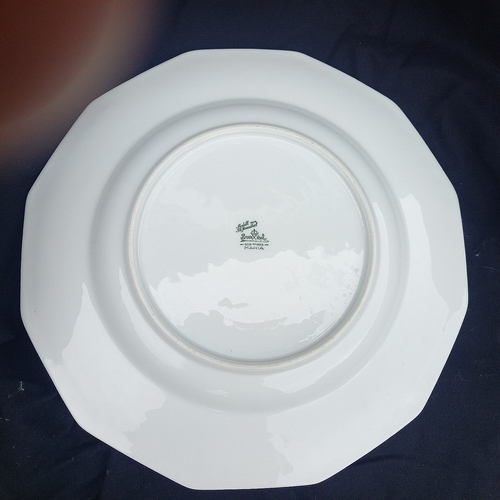 Rosenthal MARIA. White. Large Rimmed Soup Plate/Serving plate. Diameter 11½ - Picture 3 of 4