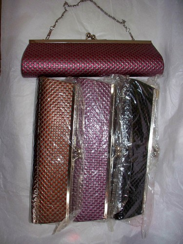 Borsa pochette piccola LUNGA NERA CHIUSURA A SCATTO borsetta catena giorno sera vestito - Foto 4 di 8