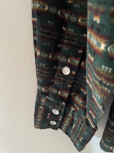 Pendleton Western Wear Shirt Pearl Snap Aztec Men's Size XL Dark Green - Picture 7 of 9
