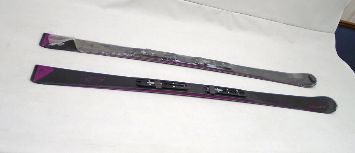 ELAN ACKJXB22152 SNOW 152CM SKIS BLACK / PURPLE WITHOUT ELAN ACKJXB22152 SNOW 152CM SKIS BLACK / PURPLE WITHOUT