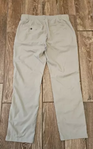 Under Armour UA Drive Showdown Golf Casual Pants Tan Nylon Blend 34 X 30 Sharp!