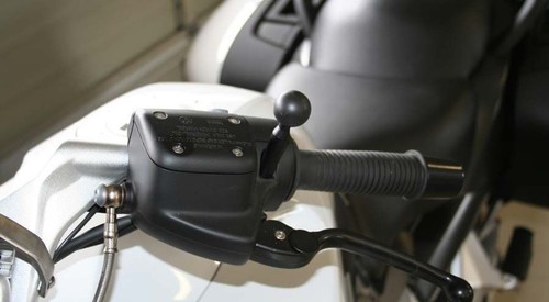 Ball mount for GPS for BMW R1150RT K1200LT R1200CL off Handlebar housing Ram