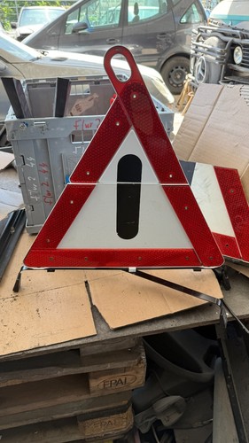 Triangolo Di Emergenza Originale Mercedes Benz W124 W202 W210 1245900112 - Picture 3 of 4
