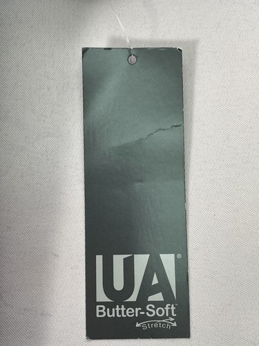 UA Butter-Soft Stretch 4-Pocket V-Neck Scrub Purple Top Men's XL NWT - Picture 11 of 15