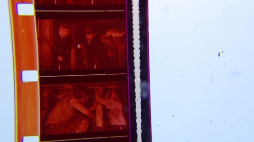 16mm Walt Disney's THE LITTLEST HORSE THIEVES Feature Film from 1976 - Foto 5 di 17