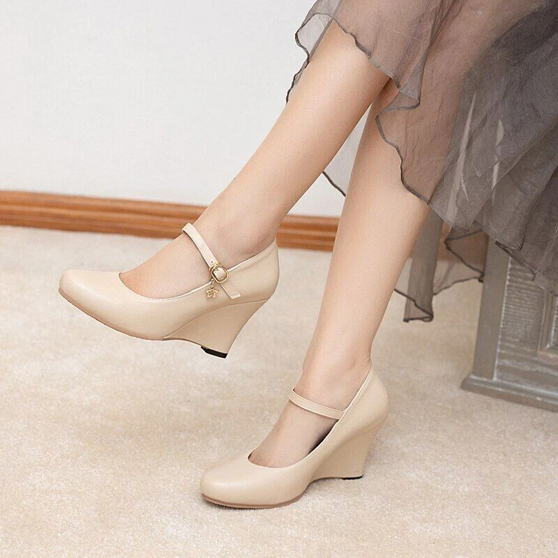 2022 Plus size classic wedge heels high heels women's spring casual shoes