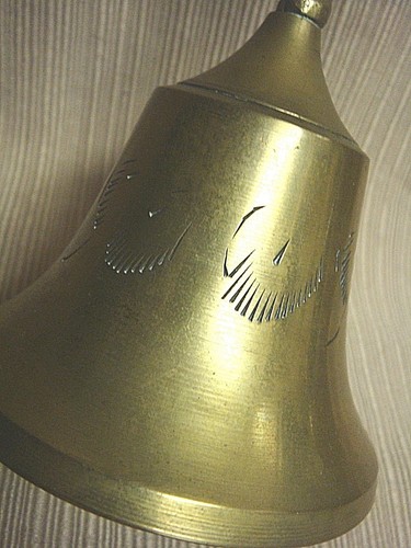 2 ALTE ADLER MESSINGGLOCKEN - Bild 8 von 12