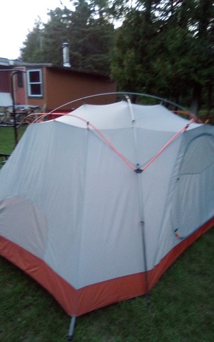 North Face Meadow Land 6 Tent - Picture 6 of 7