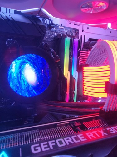 FULLY LOADED PC For Streaming & Gaming (EVGA 3070, AMD Ryzen 7 5800X, 32 GB Ram) - Picture 7 of 7